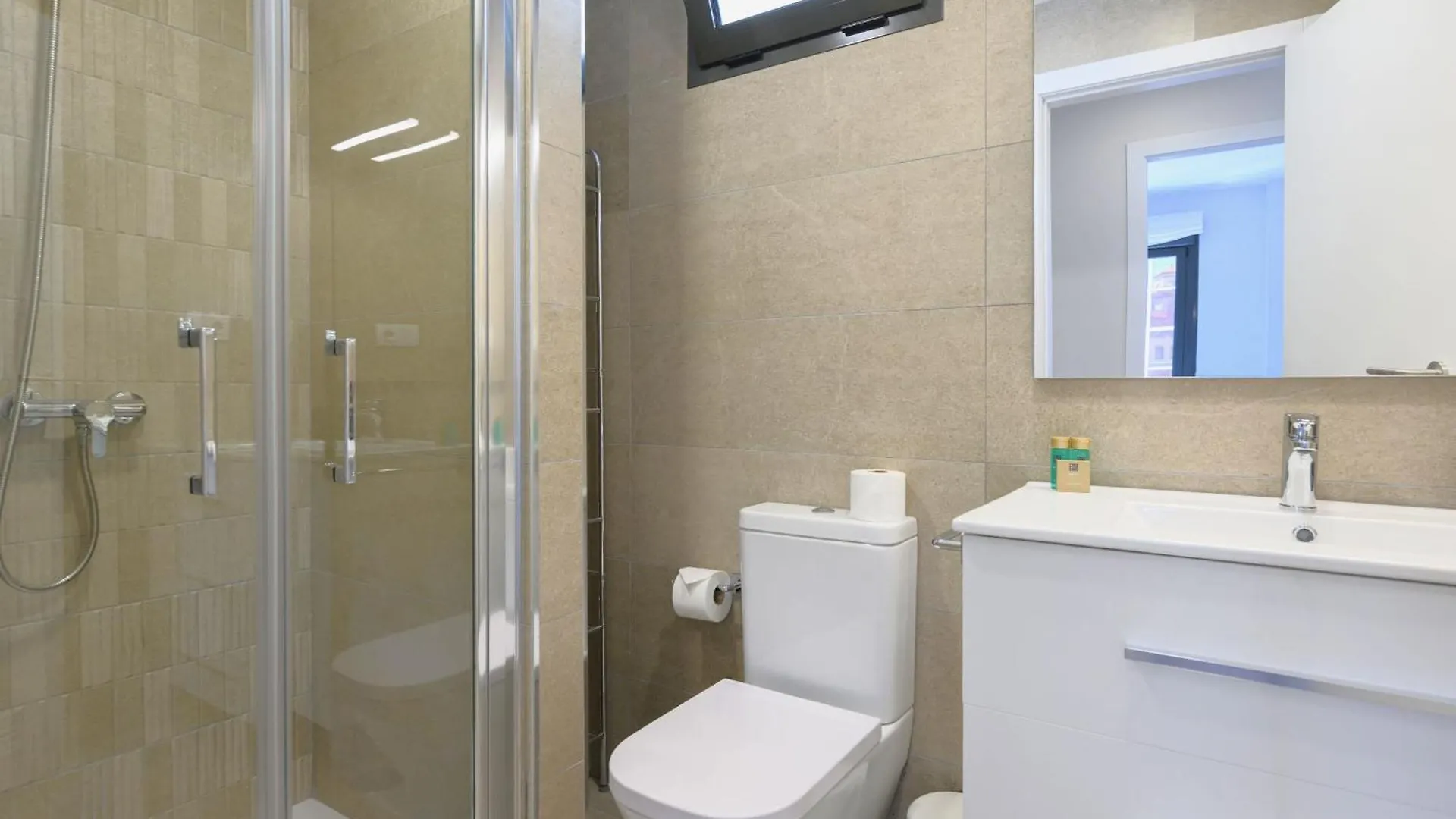 Brand New 2Br With Auto Check-In Apartment Las Palmas de Gran Canaria